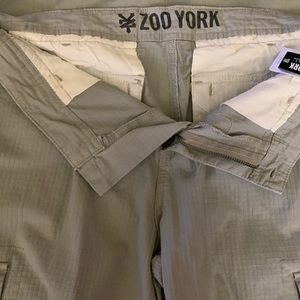Like New Zoo York size 18 shorts